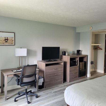 Evergreen Resort Кадилак Екстериор снимка