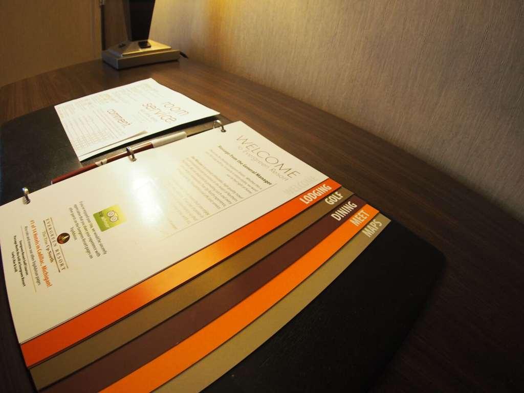 Evergreen Resort Кадилак Стая снимка